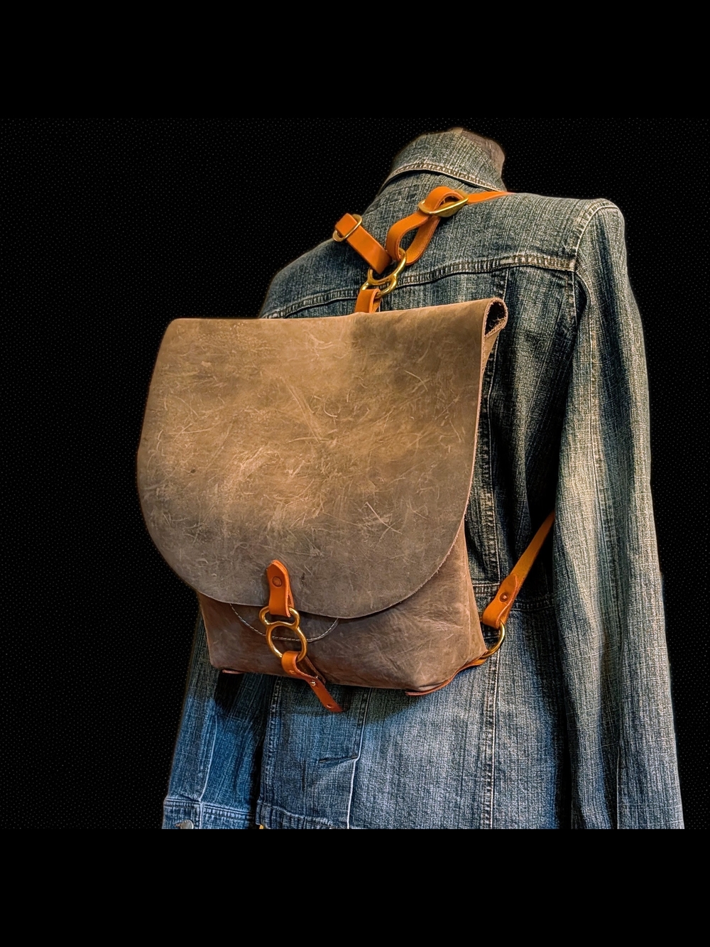 NWT Handcrafted Full Grain Leather Backpack Unlined Heavy Brass Cowhide Pocket